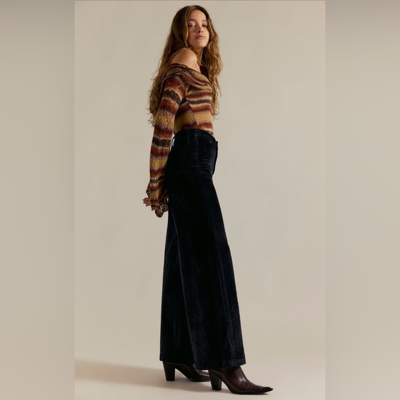 Kellee High Rise Cord Palazzo Pants NWOT brick wall - Picture 2 of 3